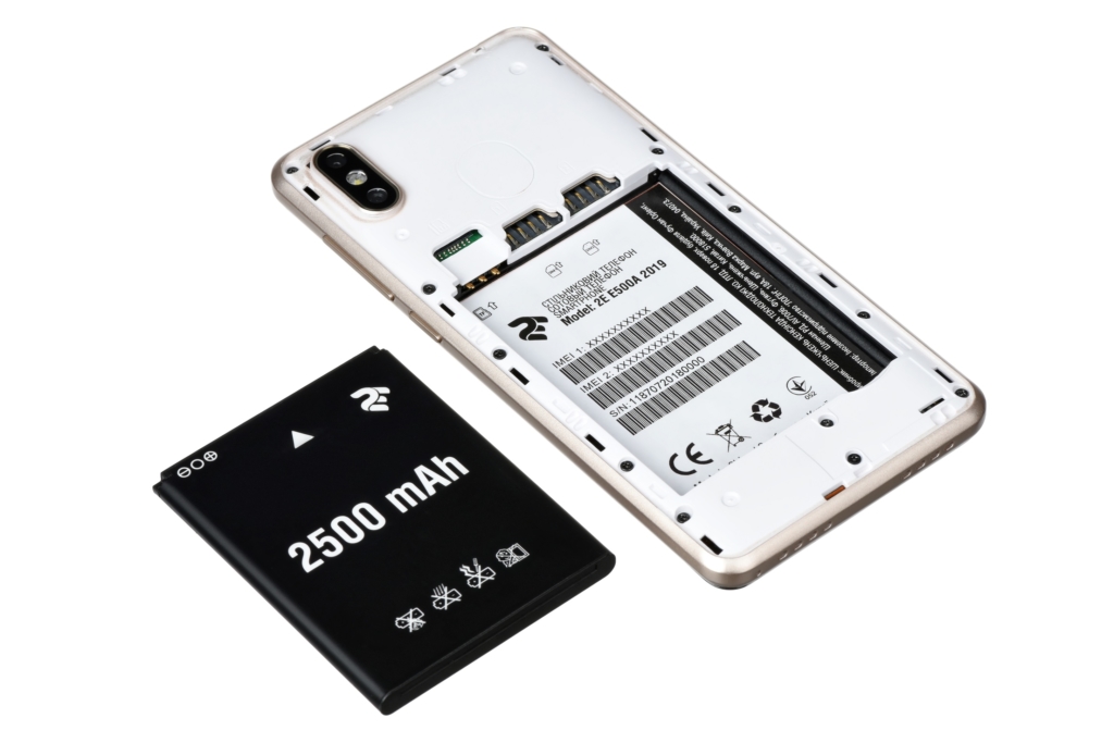Смартфон 2E E500A 2019 DualSim Gold