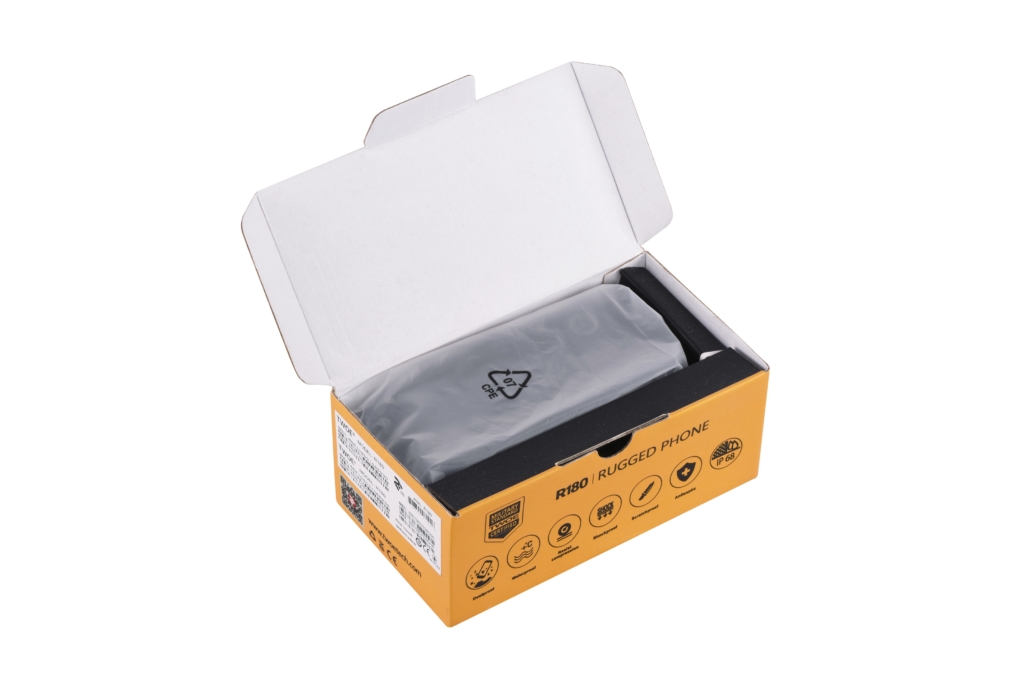 Мобільний телефон 2E R180 DualSim Black