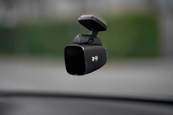 Видеорегистратор 2E-Drive 710 Magnet