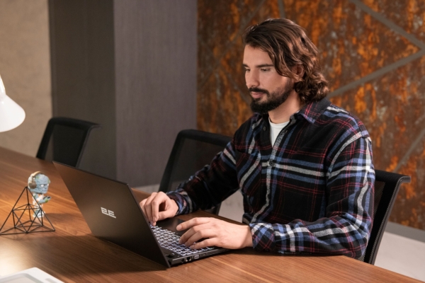 2E Ноутбук Rational 15 15.6FHD IPS AG/Intel i5-1155G7/8/512F/ODD/int/DOS