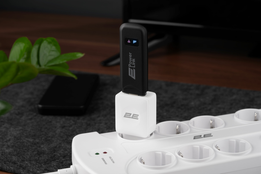 Мобильный 4G Wi-Fi маршрутизатор 2E PowerLink (MiFi 1) USB, LTE, 1x2FF SIM, WiFi 2.4GHz Black