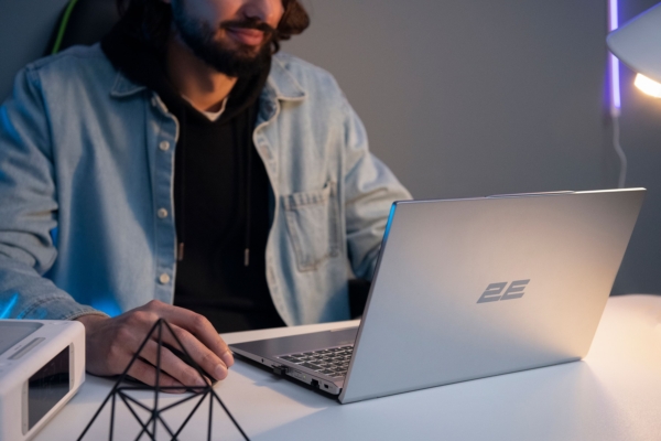 Ноутбук 2E Complex Pro 15 15.6″ FHD IPS AG, Intel i5-1240P, 32GB, F1024GB, UMA, DOS, серебристый
