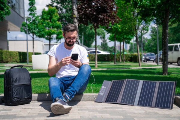 2E portable solar panel, 36 W, USB-С 20W, USB-A 18W