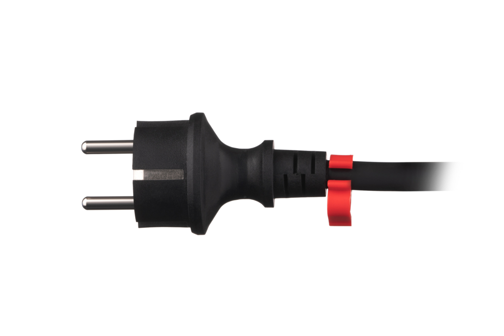 2E Power Strip 4хType F, 3х1.5mm2, 16A, on reel, 20m, black-blue