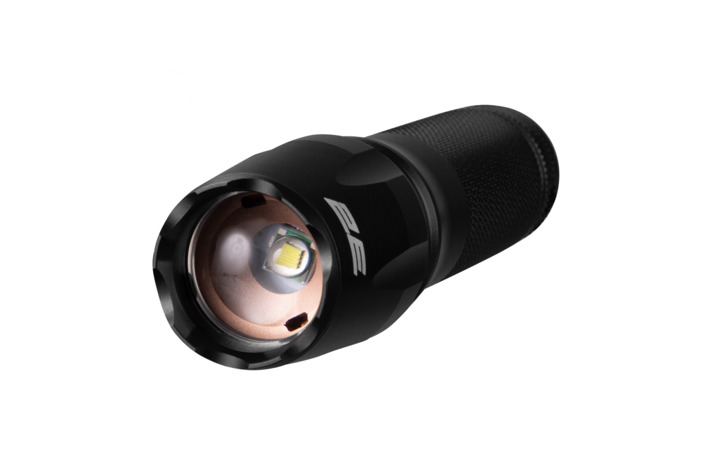 2E Hand lantern on batteries FLBL3AAA AAAx3 300lm 5W 3 lighting modes IP44 0.16kg