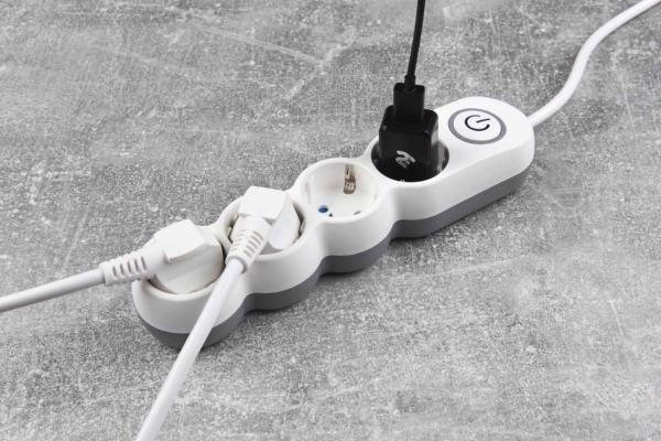 2E Power Strip Plus 4хType F, 3х1mm2, 10A, 3m, white-grey
