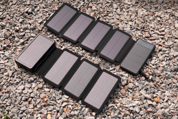 2E Акумулятор портативний літій-іонний Power Bank Solar 8000мА·год, вбудований LED-ліхтар, чорний