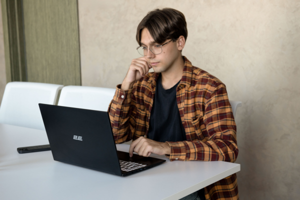 Ноутбук 2E Imaginary 15.6″ FHD IPS AG, Intel i7-1355U, 16GB, F512GB, UMA, DOS, Чорний
