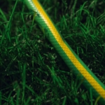 Шланг садовый 2Е AquaFlex Green 3/4″ 20м 3 слоя 10бар -5+50°C