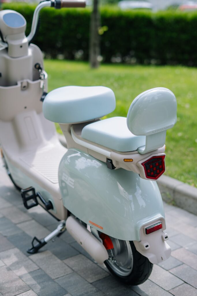 Electric scooter  2E F2, blue