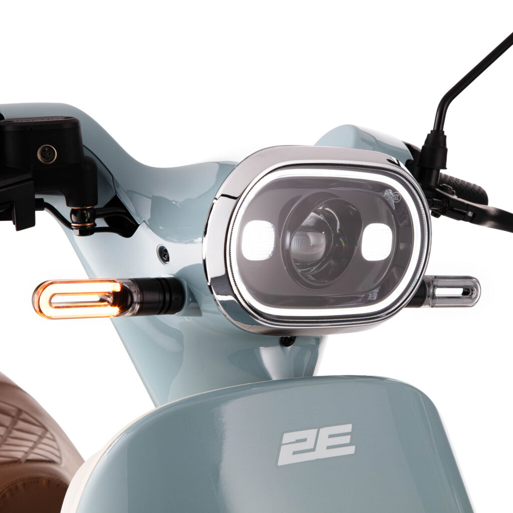 Electric scooter  2E MQ6, blue