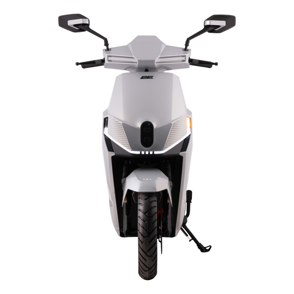 Electric scooter  2E S90, white