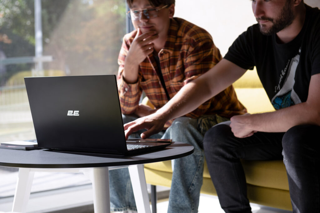 Ноутбук 2E Imaginary 15.6″ FHD IPS AG, Intel i5-1335U, 16GB, F256GB, UMA, Win11PE, Черный