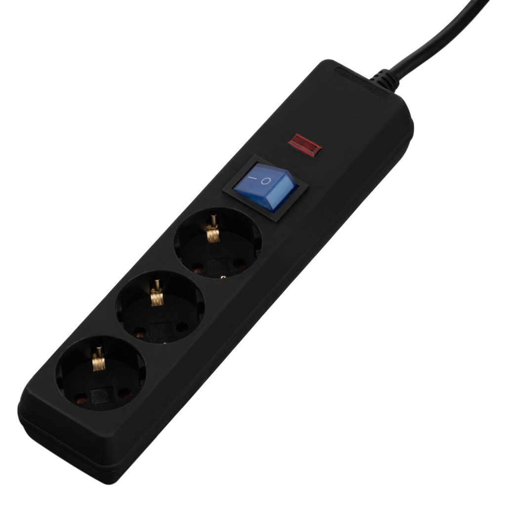Удлинитель сетевой 2E 3xТип F, 1xC14, 3×1мм кв, 10A, 1м, черный