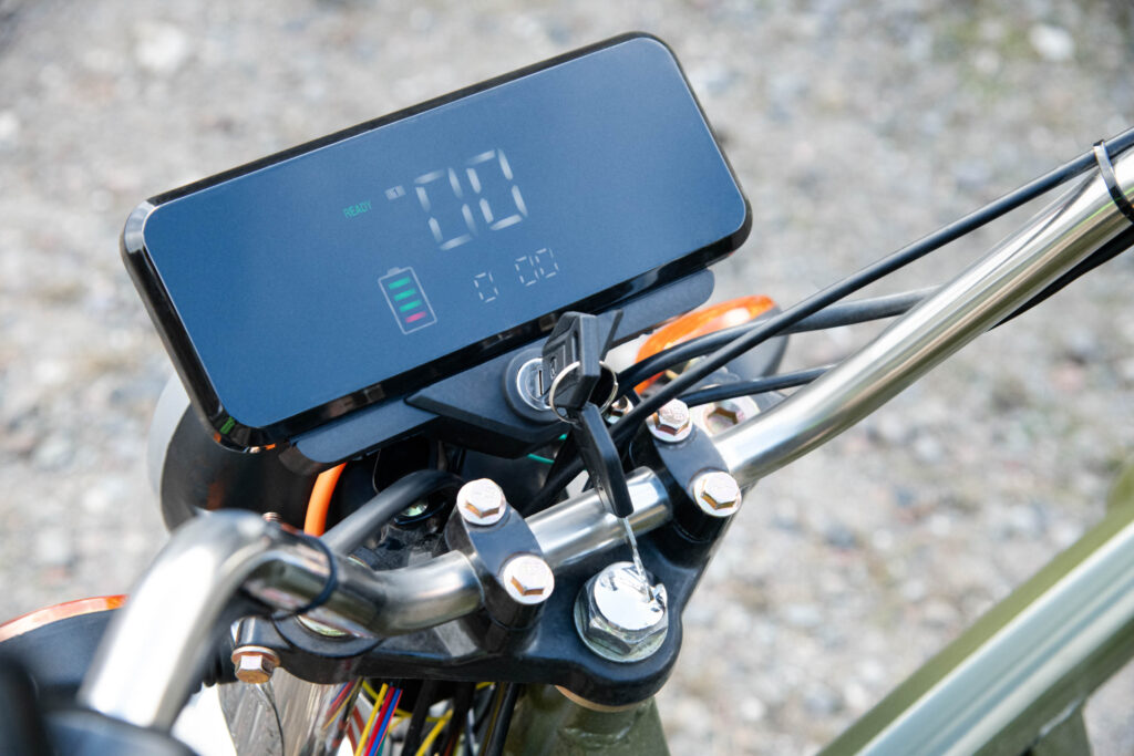 Electric scooter 2E TCG8, green