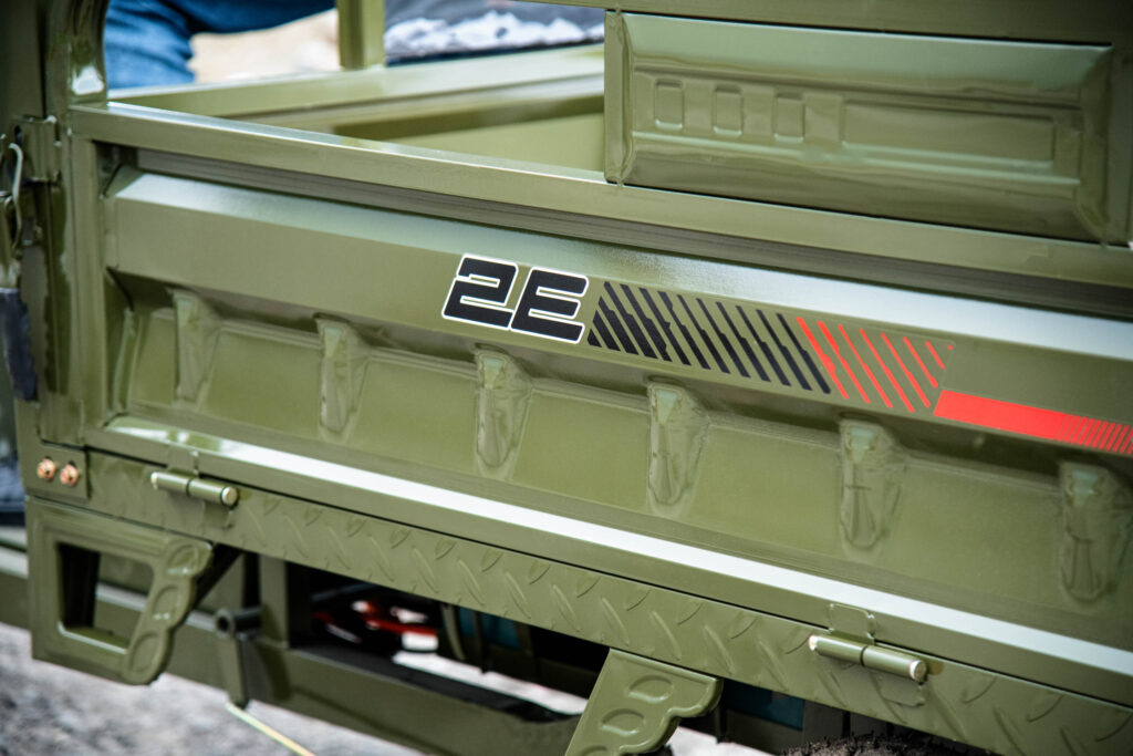 Electric scooter 2E TCG8, green