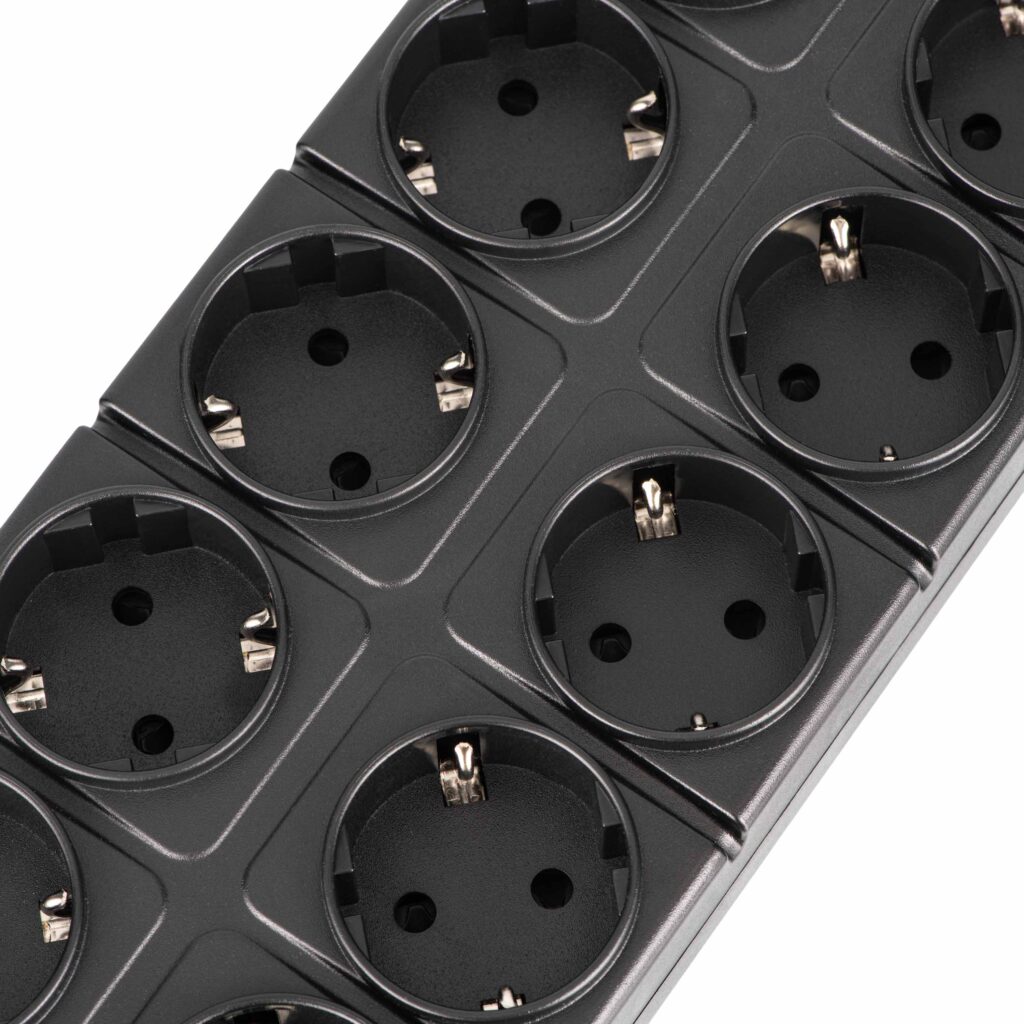 Подовжувач мережевий 2E 3м, 10xТипF, 16A, 3xUSB-A, 1xUSB-C, фільтр, чорний