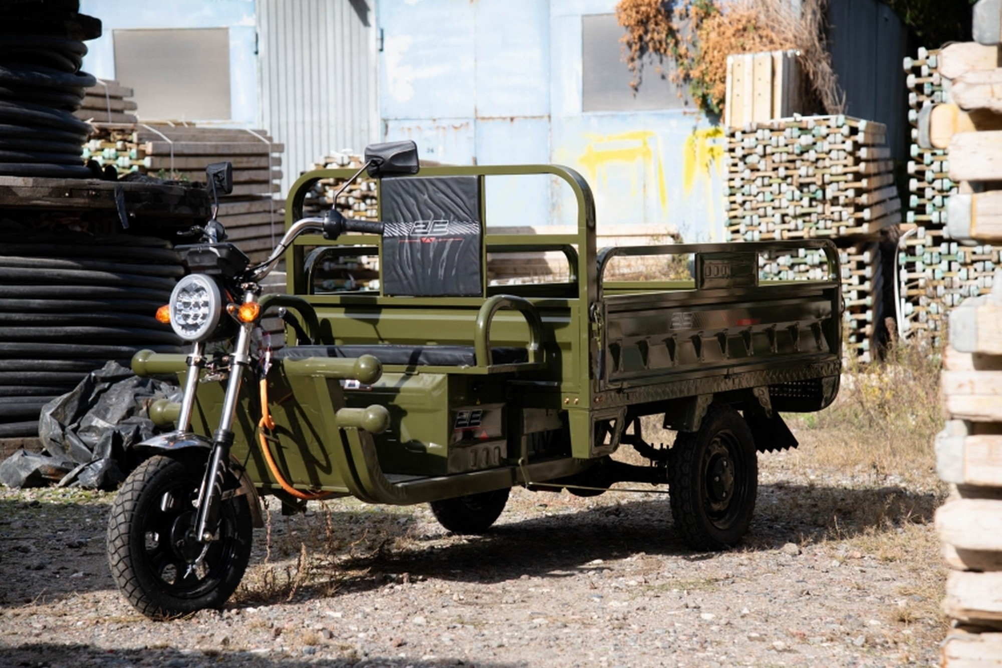 Электроскутер 2E TCG8 – надежный помощник в хозяйстве и бизнесе