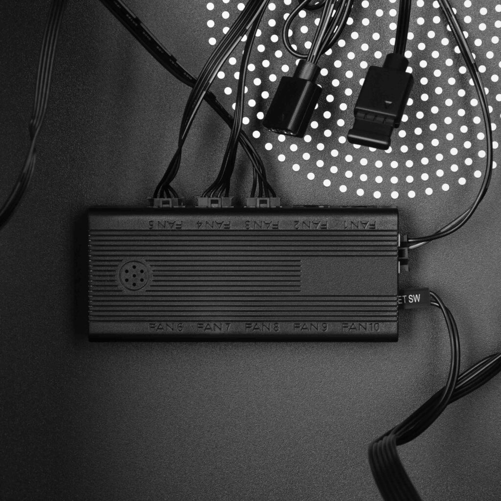 Корпус 2E Credo Plus V350BG без БП, 1xUSB3.0, 1х USB 2.0, 1xUSB Type-C, 3×120мм ARGB, VGA 350мм, LCS ready,  контроллер с пультом, TG Side Panel, mATX, чёрный