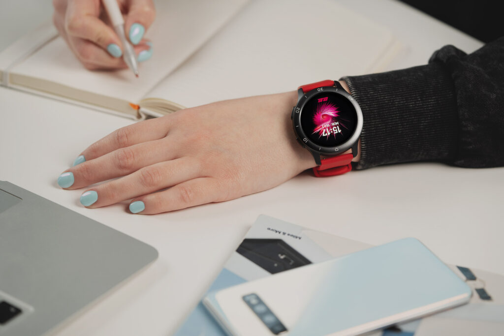 2E Smartwatch Motion GT2 47mm, 1.32″, 360×360, BT 5.2, Black-red + green strap
