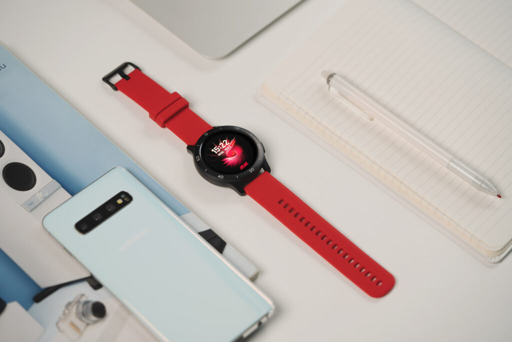 2E Smartwatch Motion GT2 47mm, 1.32″, 360×360, BT 5.2, Black-red + green strap