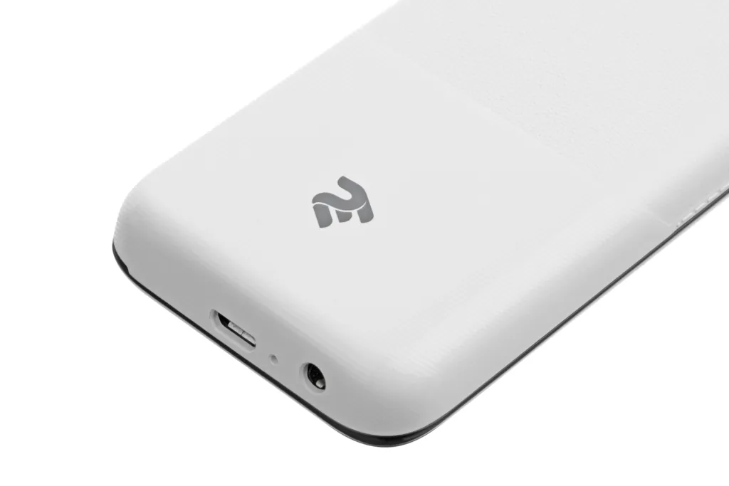 Mobie Phone 2E E240 DualSim Black/White