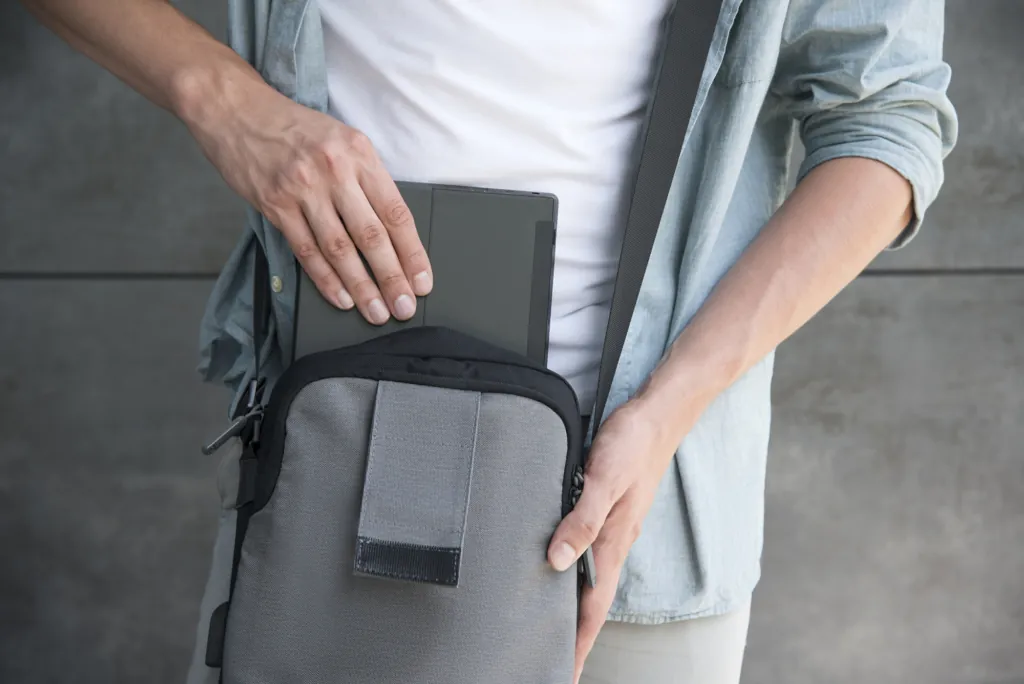 Bag 2E TBT9180BK, Supreme 10″, Grey