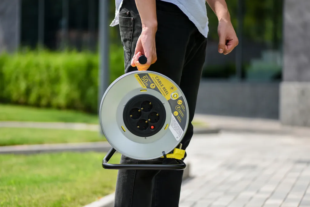 Extension Cord Reel 2E with 4XSchuko Plug, IP20, 3Gx1.5mm, 50 m
