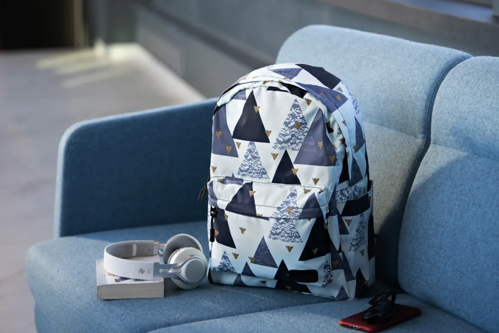 Рюкзак для ноутбука 2E BPT6114WT, TeensPack Triangles 13″, White