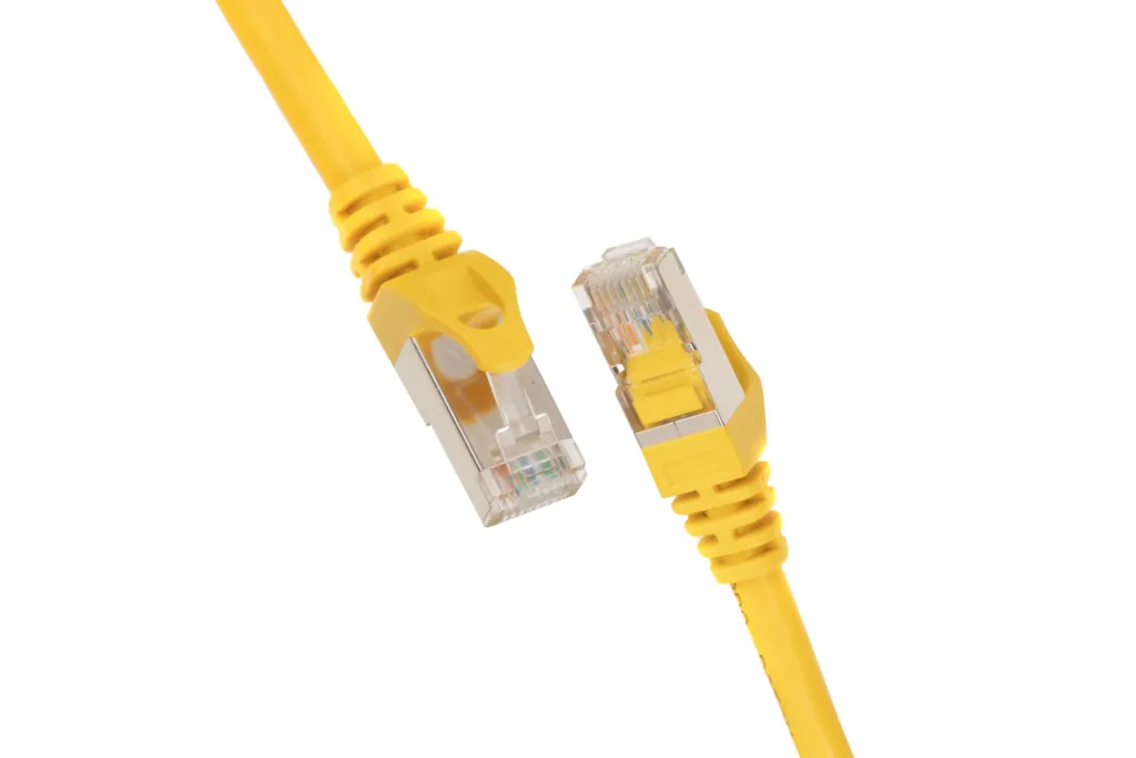 Патч-корд 2E САТ 6, S-FTP, 0.50м, 26AWG, RJ45, 7/0.16, Cu, PVC, жовтий