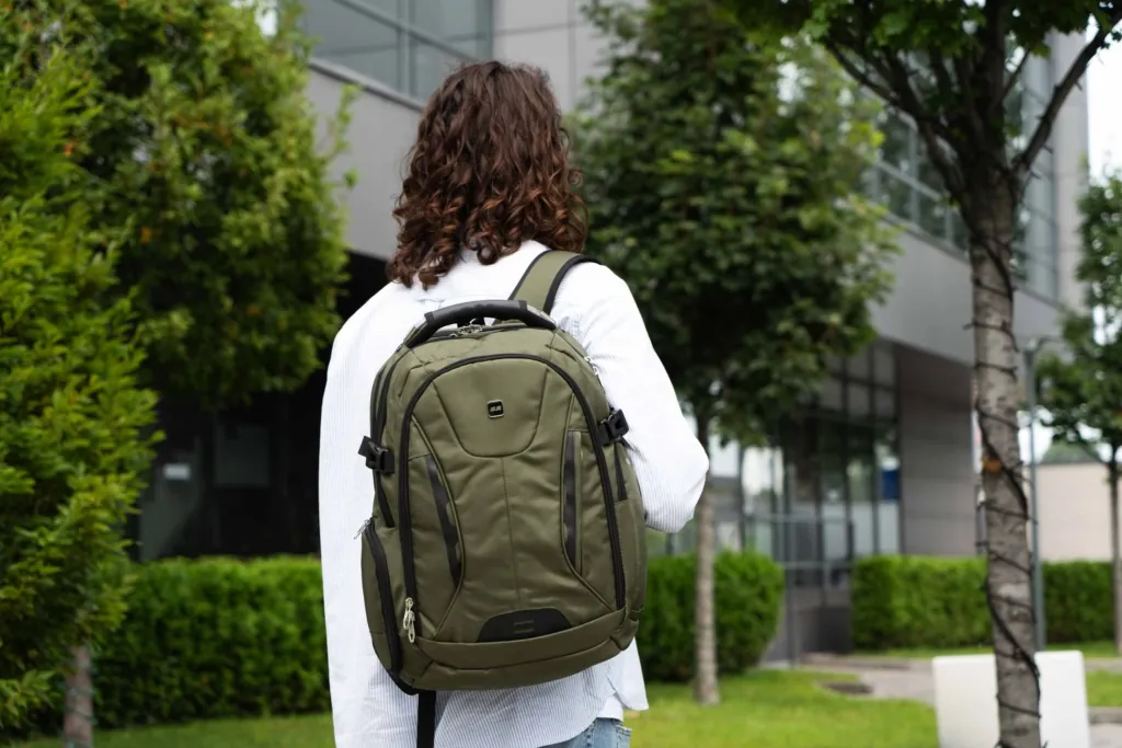 Рюкзак 2Е, Ultimate SmartPack 16″, 30L, зелёный