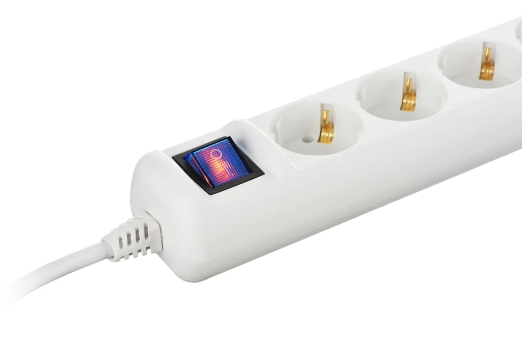2E Power Strip 5хType F, 3х1.5mm2, 16A, 3m, white