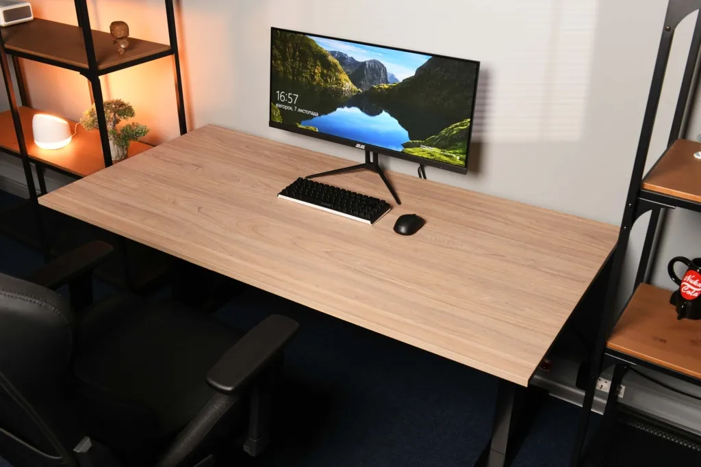 2E Computer table CE150WYLOW-MOTORIZED, height adjustment, electric motor 220V, 62/128×150х75cm, Wood Yellow