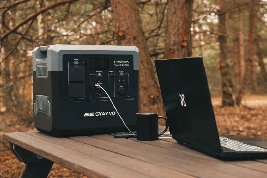 Портативная электростанция 2Е Syayvo 2400 Вт, 2560 Втч, WiFi/BT, параллельное подключение, быстрая зарядка