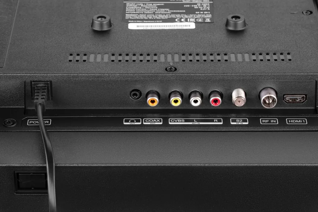 Телевизор 32″ 2E LED HD 60Hz Black