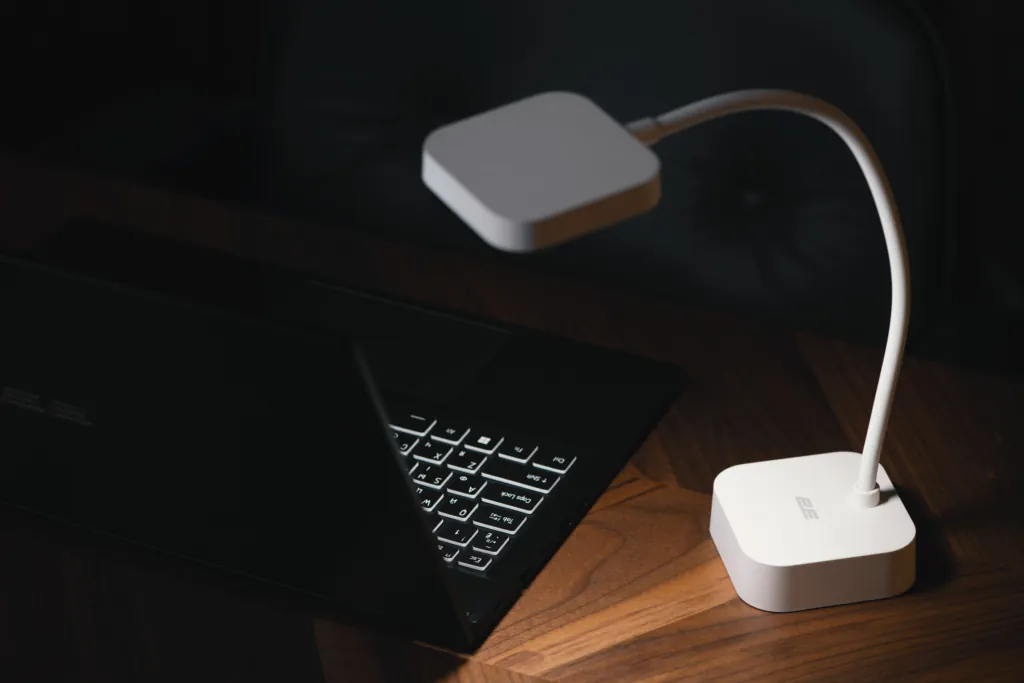 Лампа настільна з акумулятором 2E 5Вт 5000K 1200мАг USB-A без БЖ білий