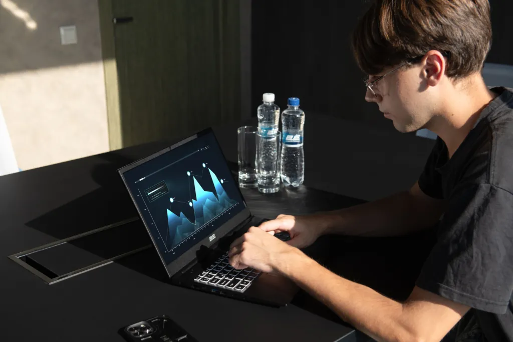 2E Ноутбук Imaginary 15.6″ FHD IPS AG, Intel i7-1255U, 16GB, F512GB, UMA, Win11, Чорний
