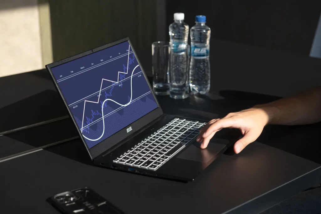 2E Notebook Imaginary 15.6″ FHD IPS AG, Intel i5-1335U, 8GB, F256GB, UMA, Win11PE, Black