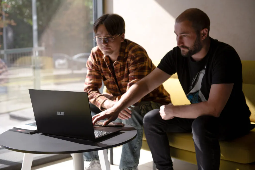 2E Notebook Imaginary 15.6″ FHD IPS AG, Intel i5-1335U, 8GB, F512GB, UMA, Win11PE, Black